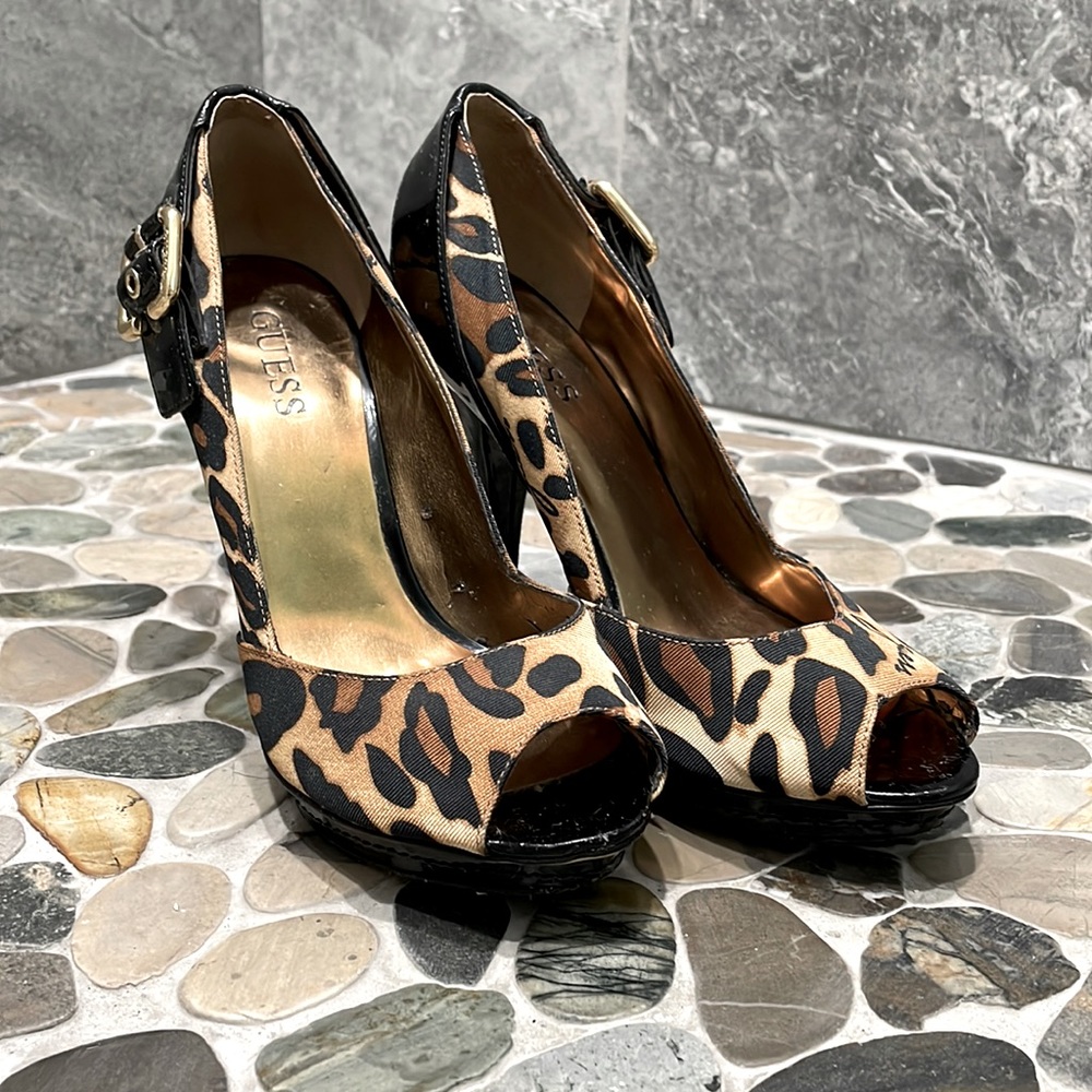 Leopard open toe heels